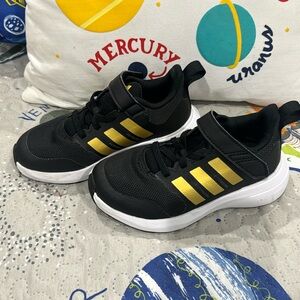 Adidas Little Kids Shoes